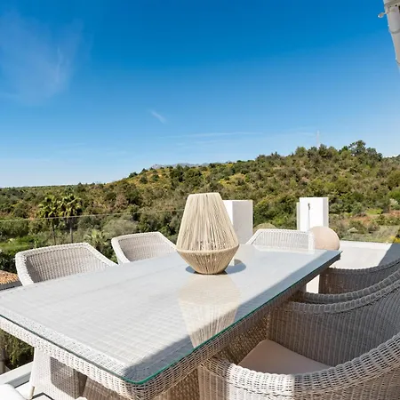 Villa Vista Royale Ref #100