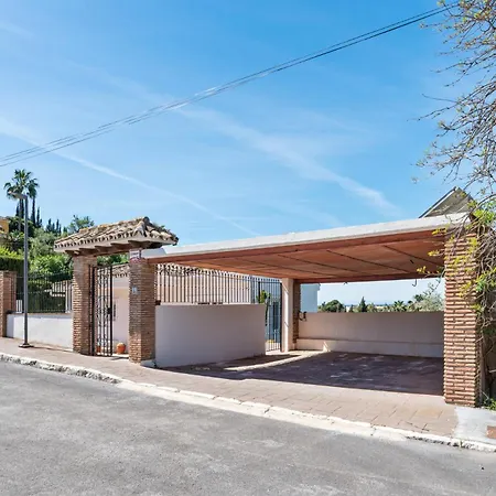 Villa Vista Royale Ref #100 Marbella