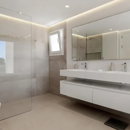 Vista Royale Ref #100 Marbella