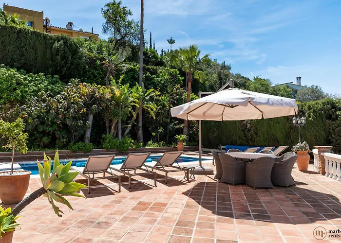 Villa Vista Royale Ref #100