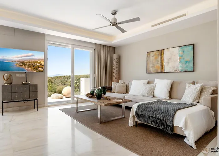 Villa Vista Royale Ref #100