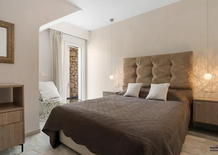 Vista Royale Ref #100 Villa Marbella
