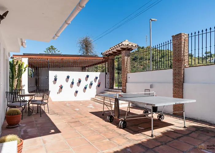 Villa Vista Royale Ref #100